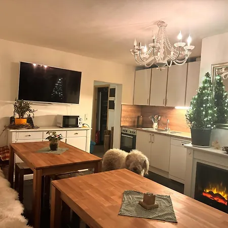 Bett Im Heu Auf Bauernhof Free Wifi 아파트 Hausbreitenbach